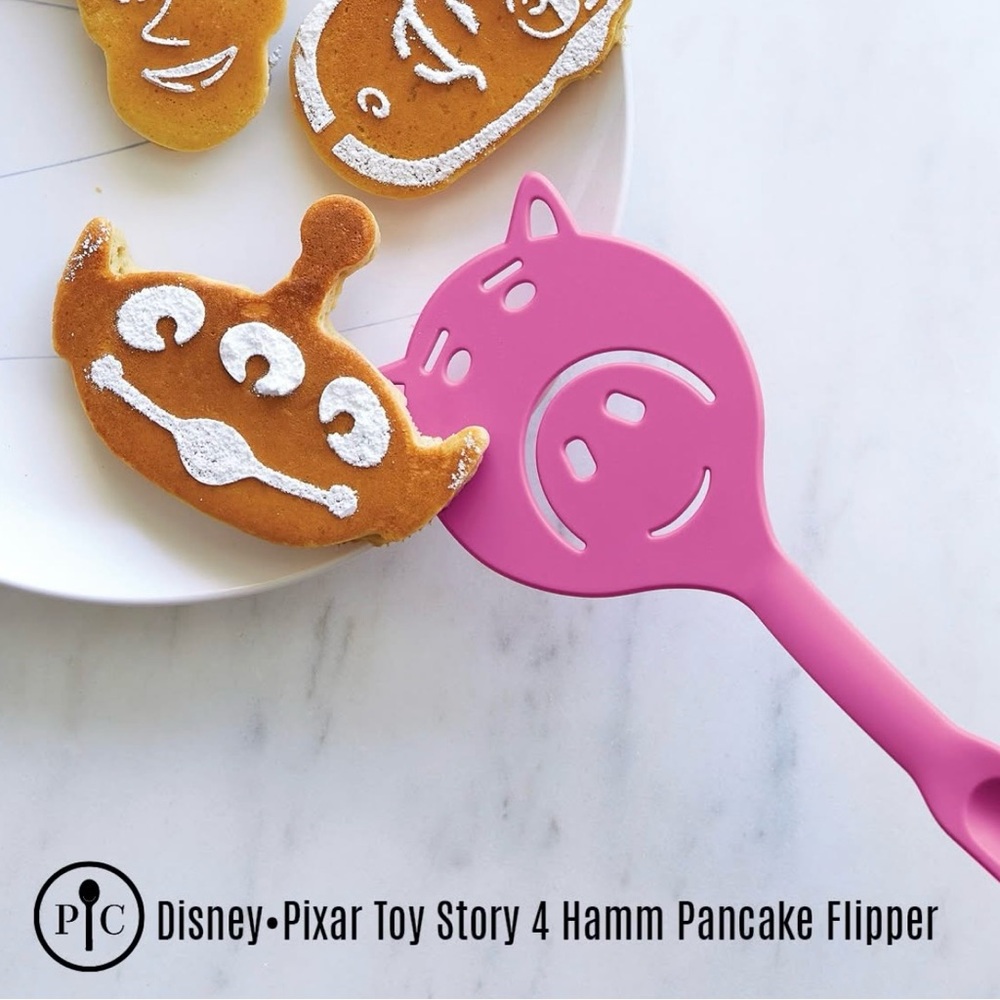 Pampered Chef Toy Story 4 Hamm Pancake Flipper Spatuala Pink Disney Pixar